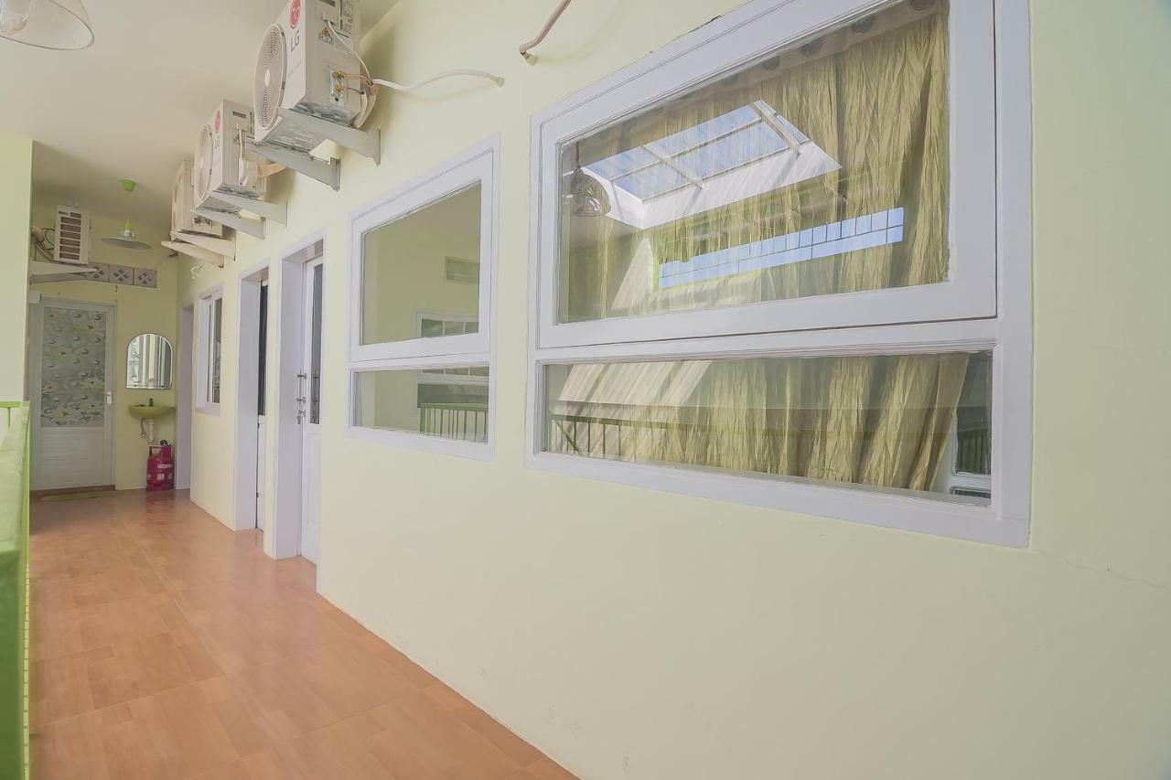 Reddoorz Syariah Near Museum Wisma Karya Субанг Экстерьер фото